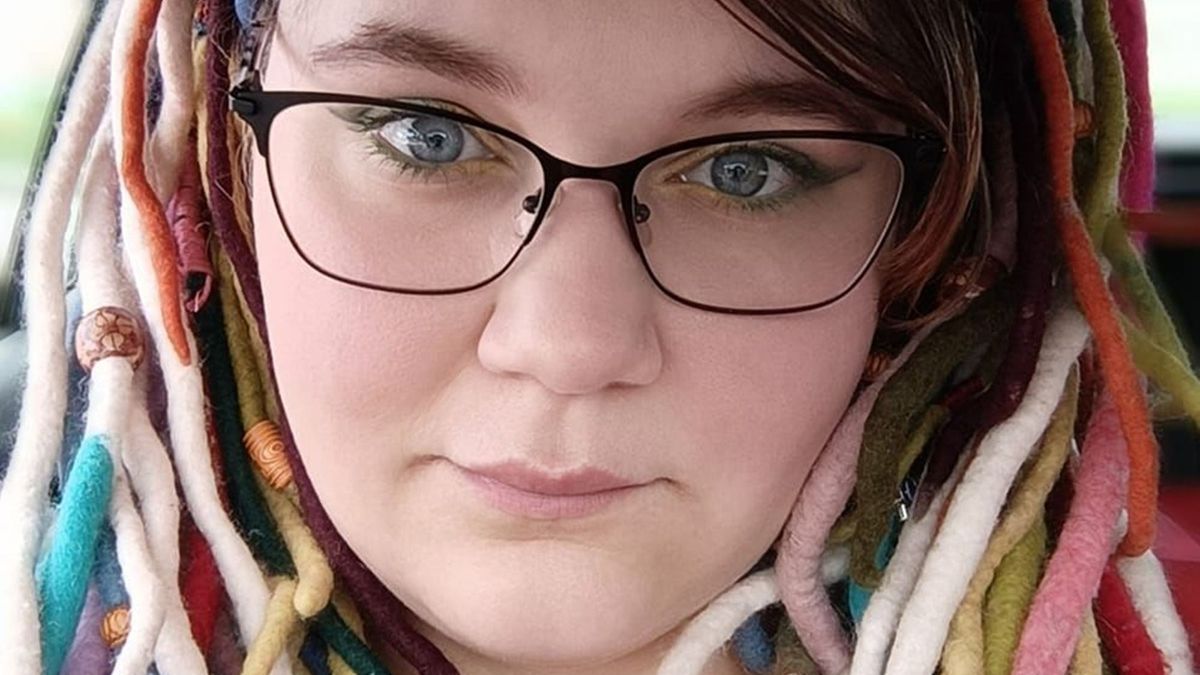A stresszevő szörnyek feltalálója, avagy a leghumorosabb ékszerész (képgalériával)