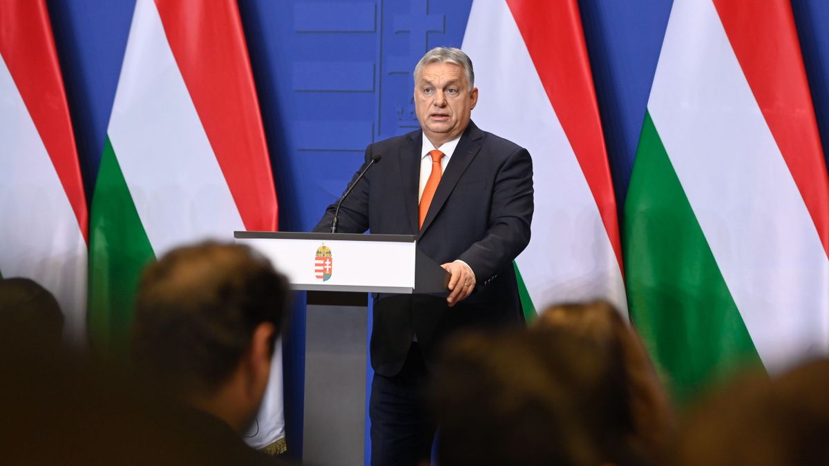 Nemzetközi sajtótájékoztatót tart Orbán Viktor