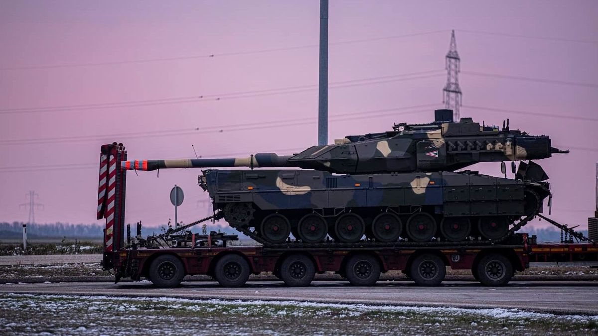 Megérkeztek a legmodernebb Leopard 2 A7-s harckocsik Magyarországra