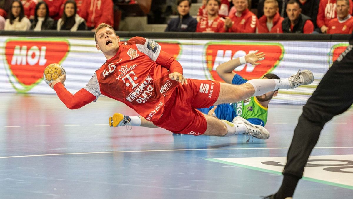 Dragan Pesmalbek is hosszabbított a Veszprémmel