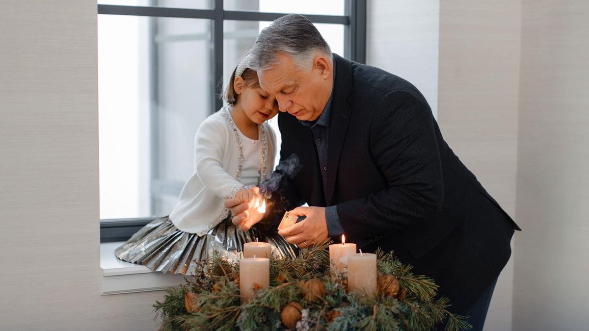 Így telik egy karácsony az Orbán családnál (videó)