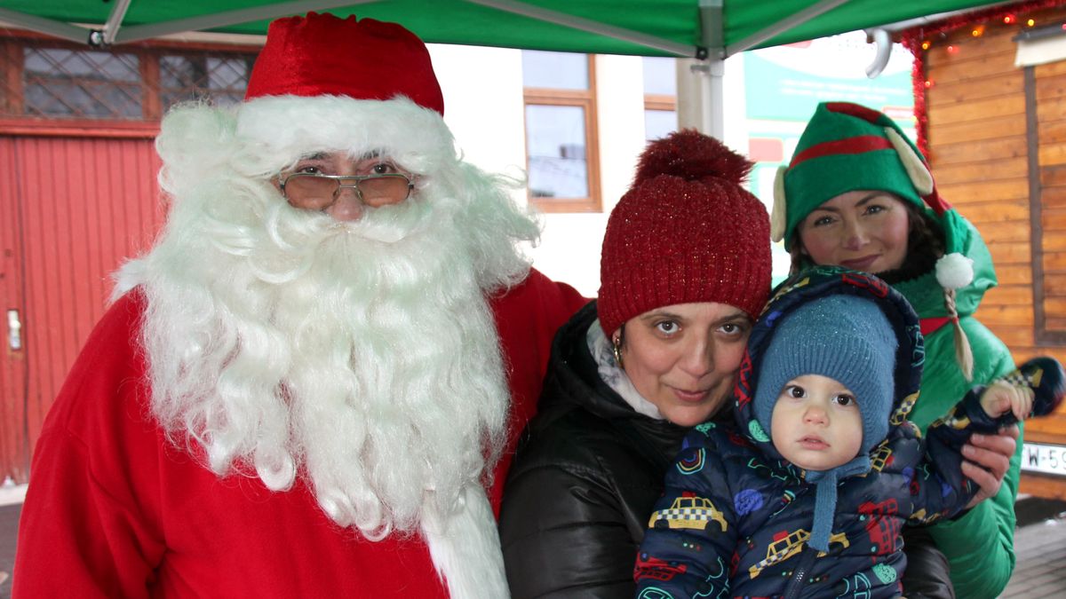 Boldogan fogadták a Mikulást a gyerekek (videó)