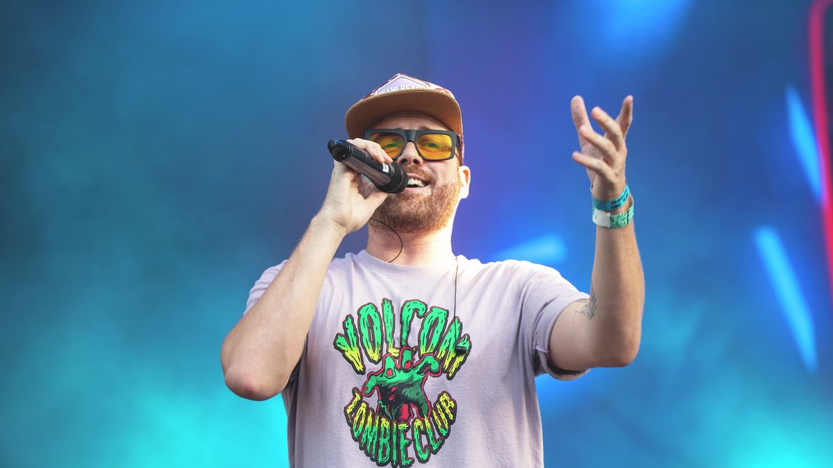 Fluor Tomi volt az „ösküi vezérszurkoló”, vizsgálatot indított a Médiahatóság