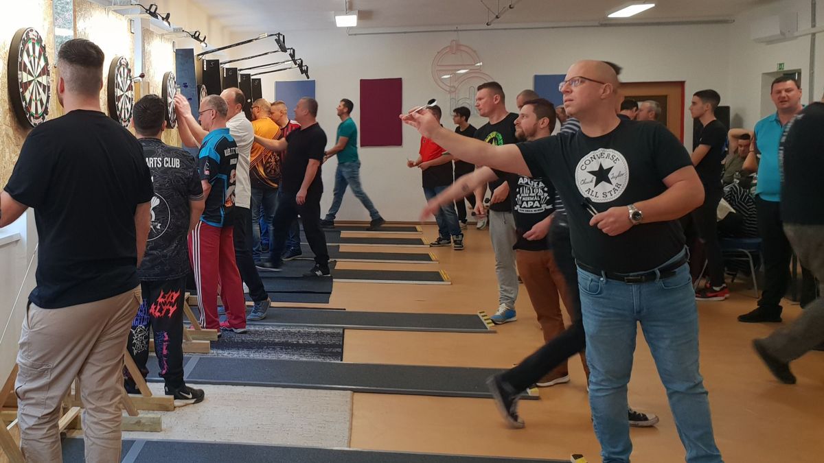 Dartsverseny volt Veszprémben
