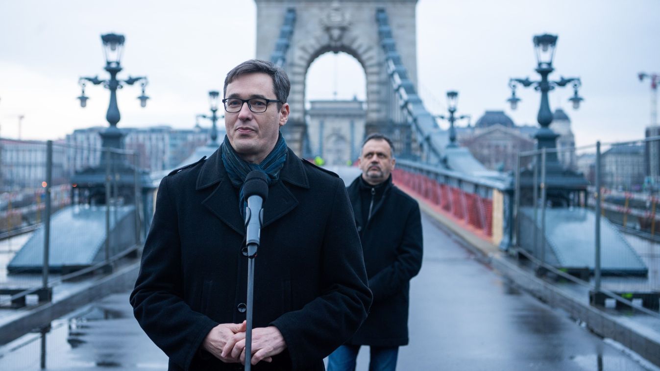 A fővárosban "fosztogatás és osztogatás" zajlott a Városháza-gate kulcsfigurája szerint