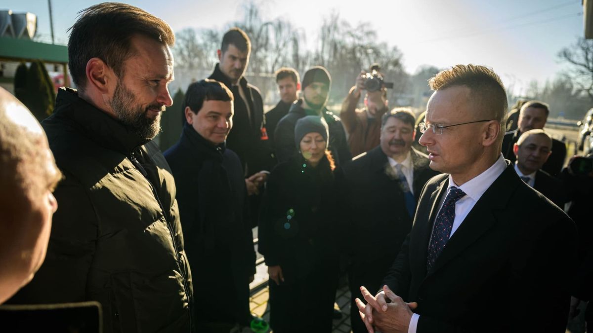 Az ukrán külügyminiszterrel egyeztet Ungváron Szijjártó Péter