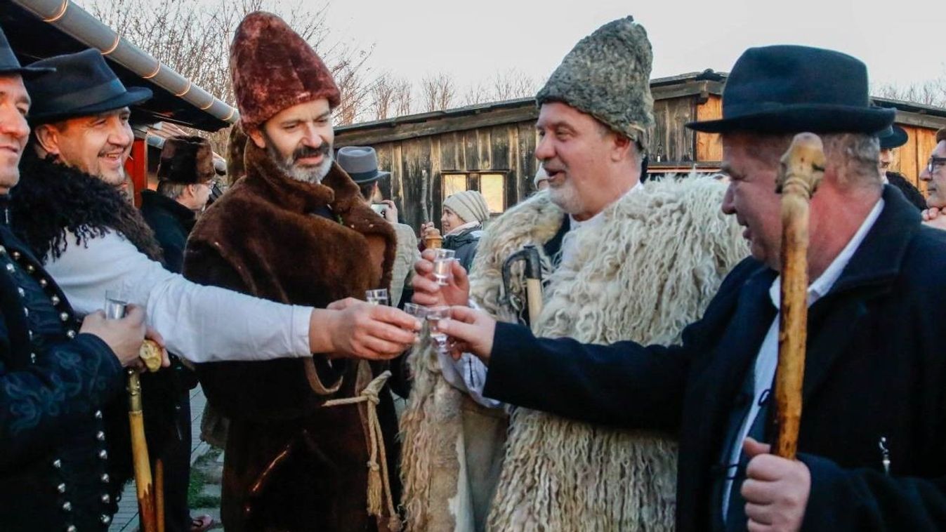 Regösök V. Kárpát-medencei találkozója Kiscsőszön