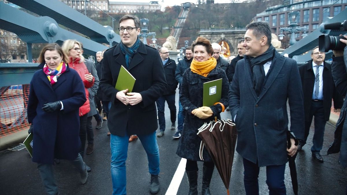 Újabb fordulat: az LMP támogatja a hídpénzbotrány kivizsgálását