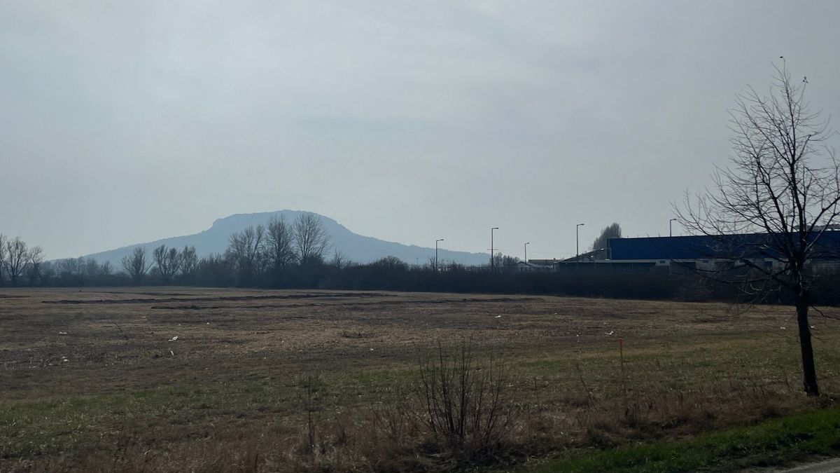 Bevásárlóközpont és körforgalom épül Tapolcán