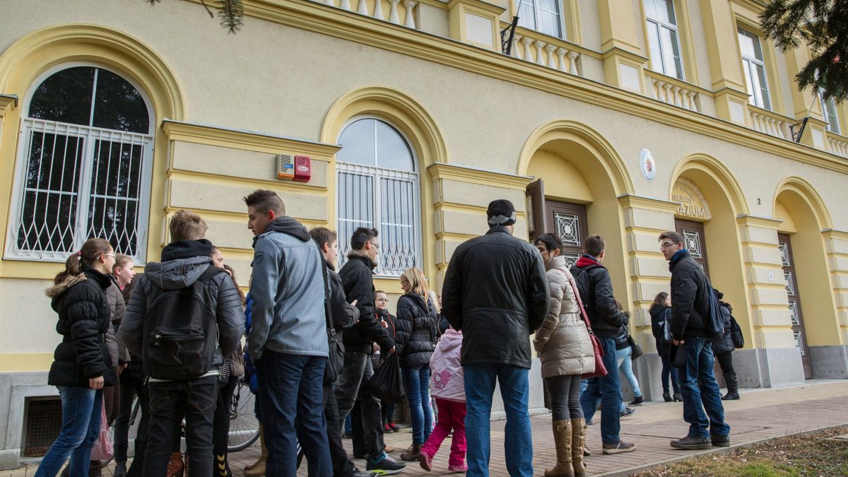 Február 21-ig lehet jelentkezni a középiskolákba