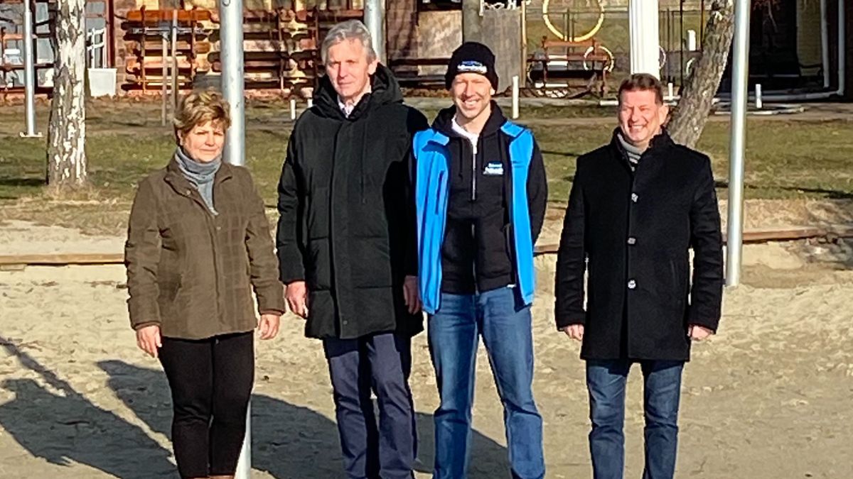 Körbefürdik a Balatont télen: Alsóörsön csobbannak nemsokára