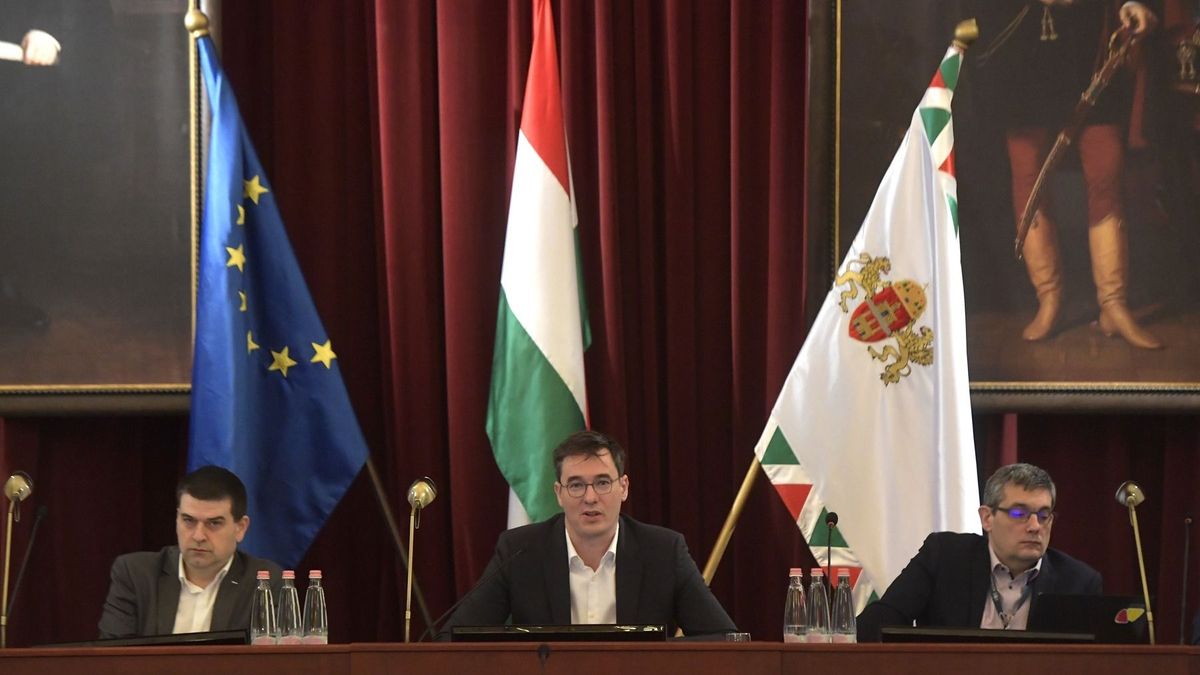 Elképesztő mértékben csökkentették az útfelújításra fordítható keretet a fővárosban