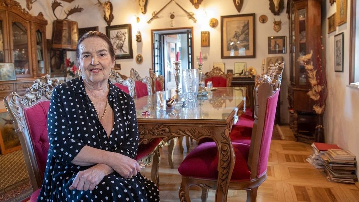 Meg kell műteni Oszter Sándor özvegyét
