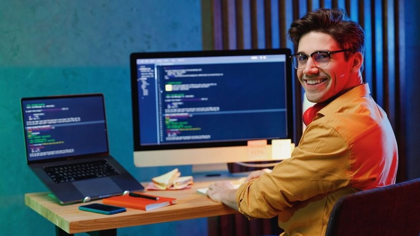 A jövő munkája a programtervező informatikus (videó)