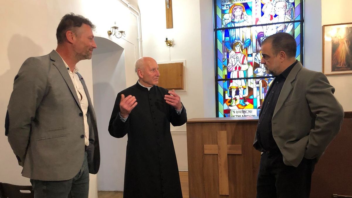 Ismét nyitva a pápai kórház kápolnája