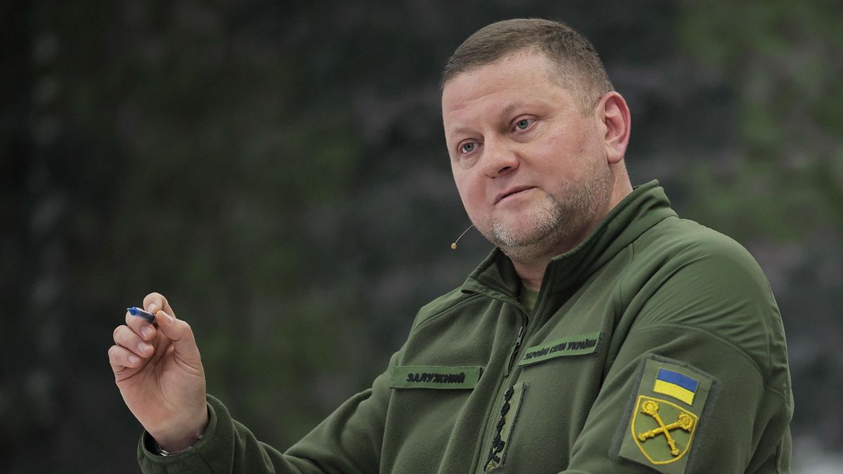 Zelenszkij meneszti az Ukrán Fegyveres Erők főparancsnokát – frissül