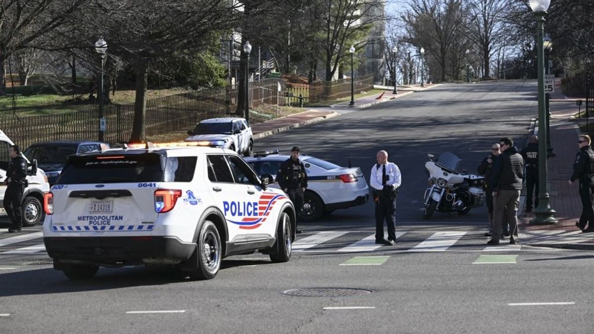 Felgyújtotta magát egy katona a washingtoni izraeli nagykövetség előtt – frissül