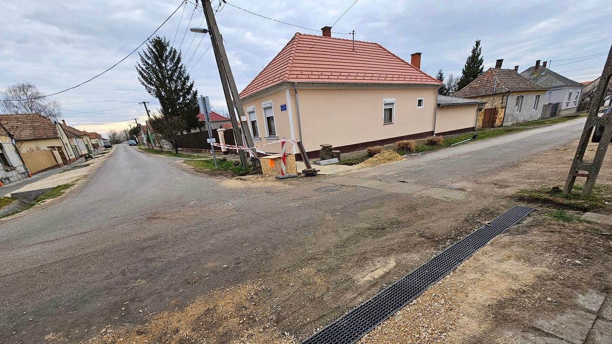 Jó mederben folyhat a víz Devecserben