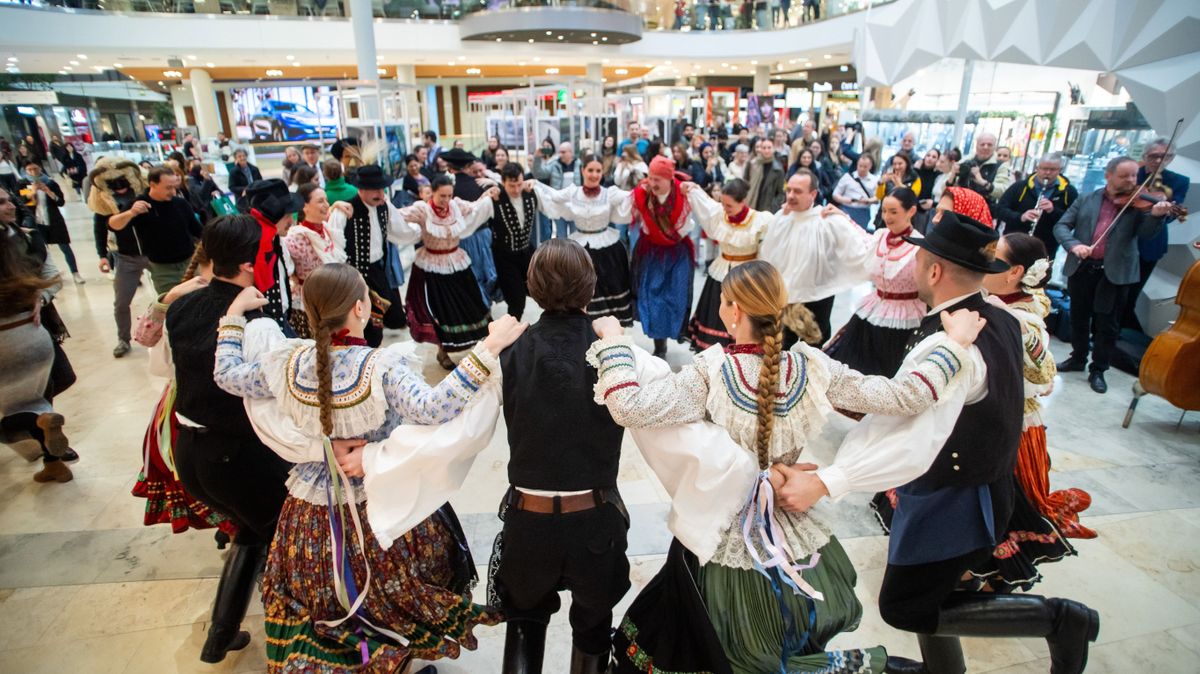 Karnevál a Müpában című produkcióját mutatja be a Magyar Nemzeti Táncegyüttes február 11-én