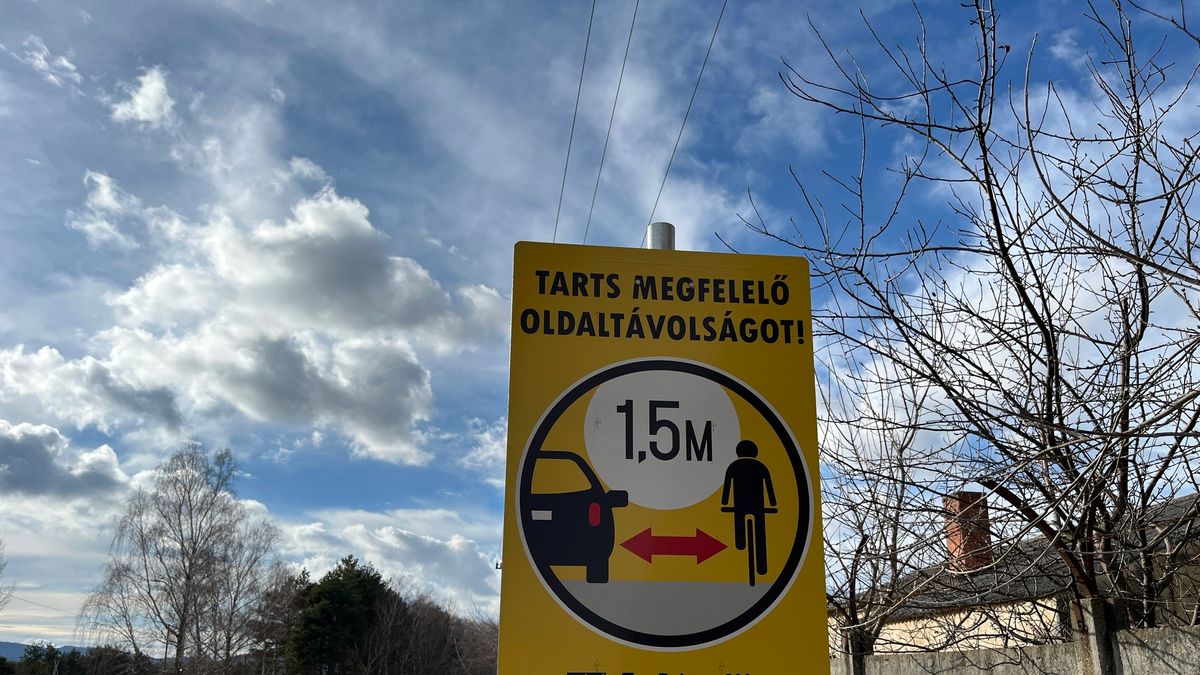 Figyelemfelkeltő táblákat tettek ki Tapolca és Lesencetomaj között