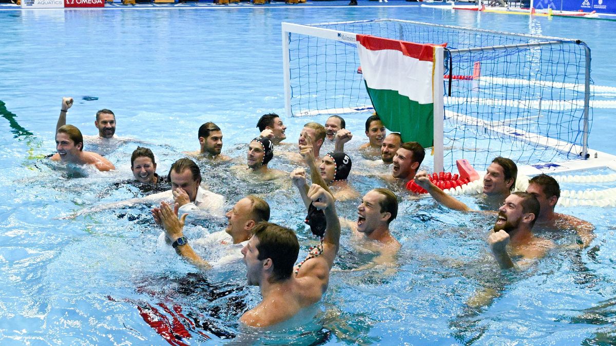 A címvédő magyar férfi vízilabda-válogatott a nyitómeccsén nem számíthat Varga Dénesre