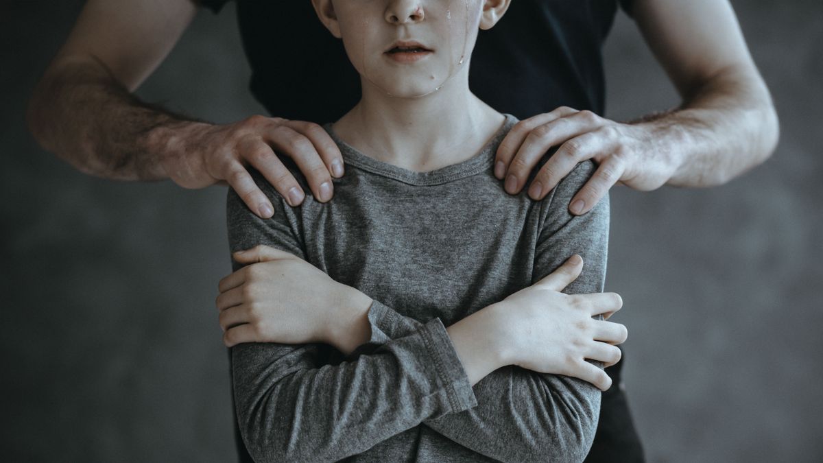 Demszky 20 évig pozícióban tartotta bicskei pedofil igazgatót