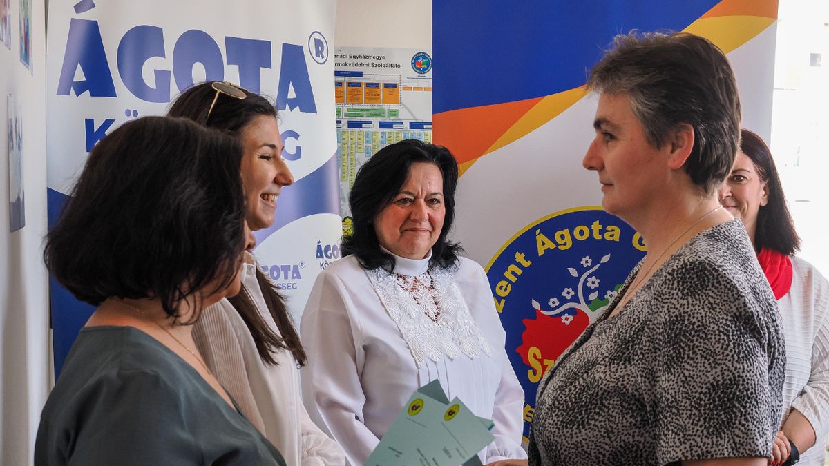 Otthon, szeretet, biztonság: új nevelőszülőket köszöntött az ÁGOTA Közösség Veszprém vármegyében
