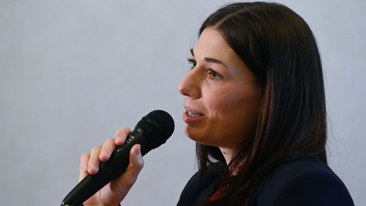 A baloldal szerint inflációkövető a BKV vezető 2,6 milliós fizetése (videó)