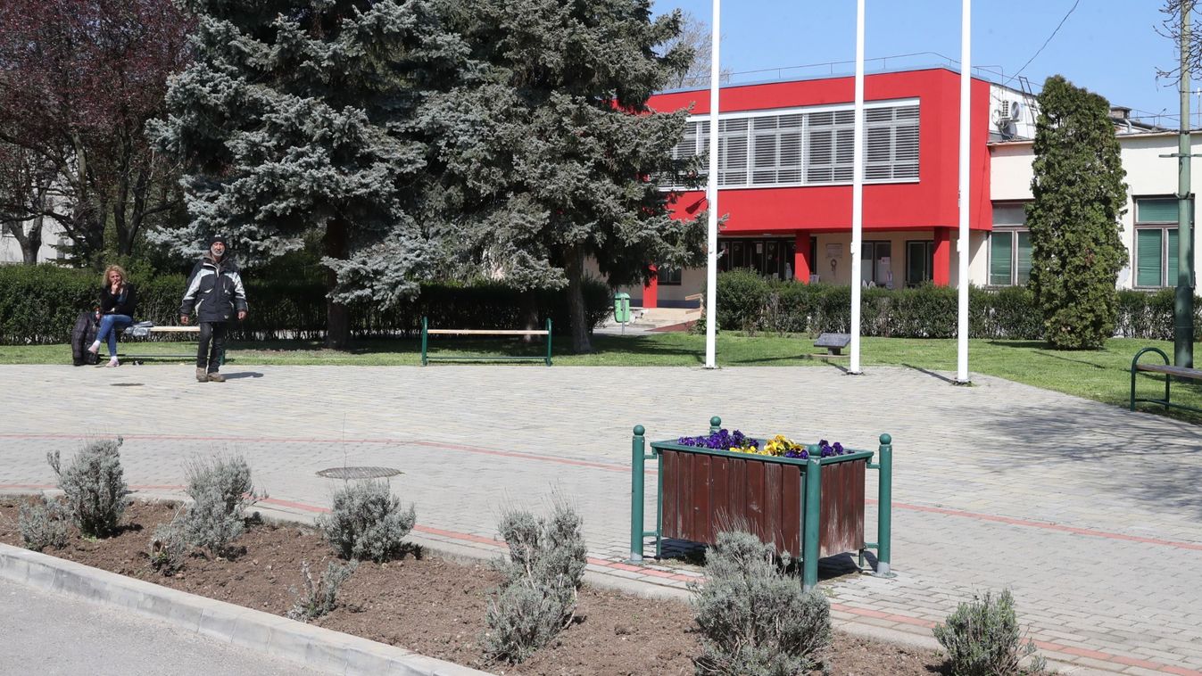 A korszerűsítés idején is zavartalanul működik a berhidai művelődési ház