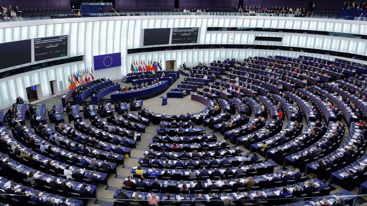 Alapjogokért Központ: az EP ismét a Magyarországnak járó forrásokra tör