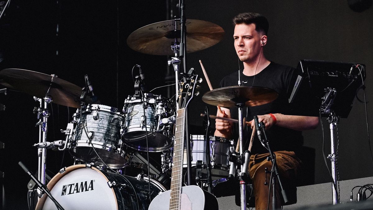 Zenéről, valóra vált álmokról mesélt a Soulwave zenekar pápai dobosa