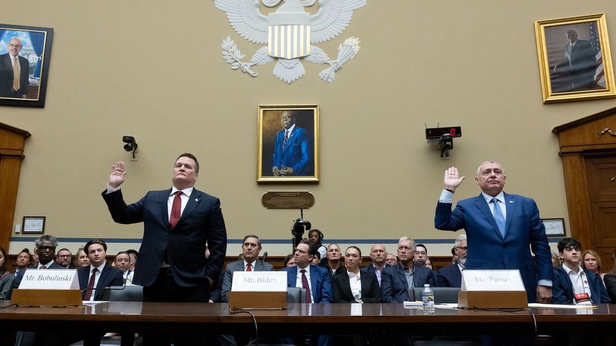 Hazugsággal vádolták meg Joe Biden fiát a képviselőház meghallgatásán