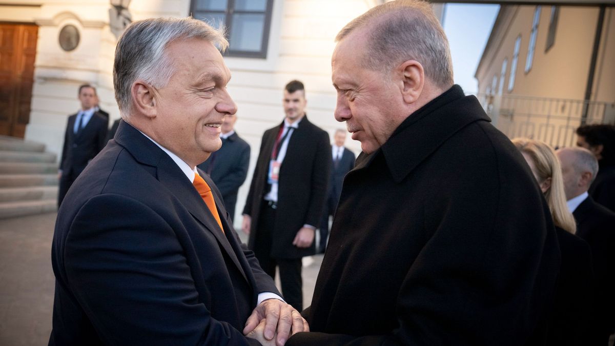Orbán Viktor Törökországban szólal fel