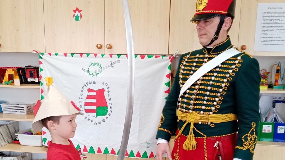 Ünnepi megemlékezés Kemeneshőgyészen