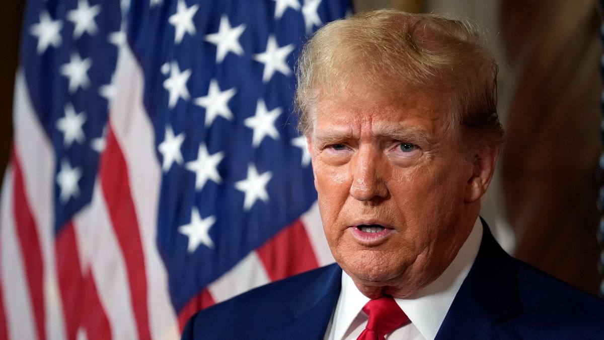 Donald Trump nyilvános vitára hívta Joe Bident