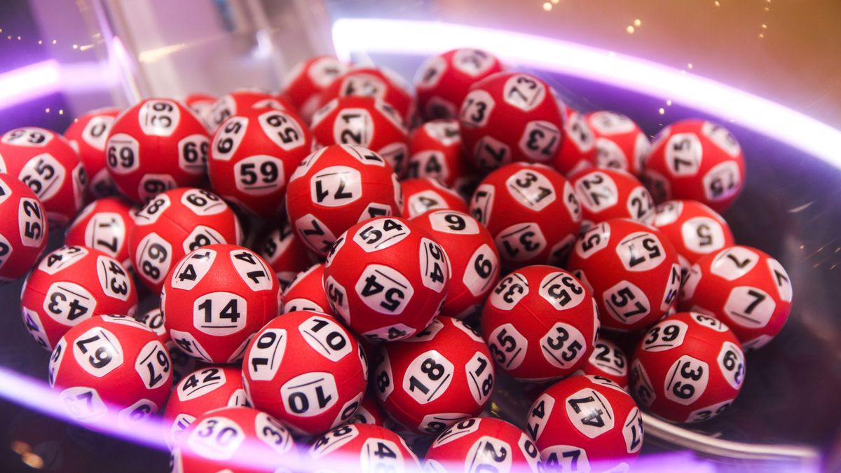 Hatos lottó: ezeket a nyerőszámokat húzták ki
