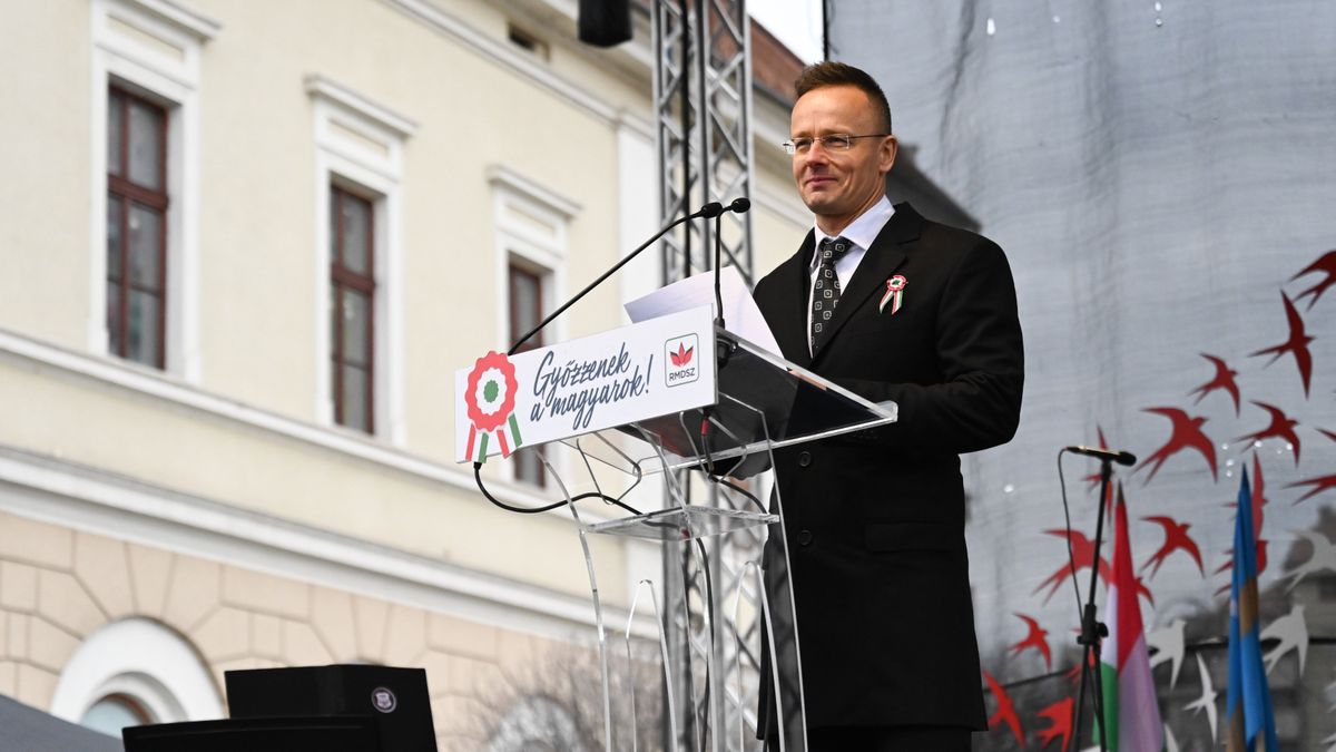 Szijjártó Péter: Árulók mindig voltak, de az üzenet ugyanaz (videó)