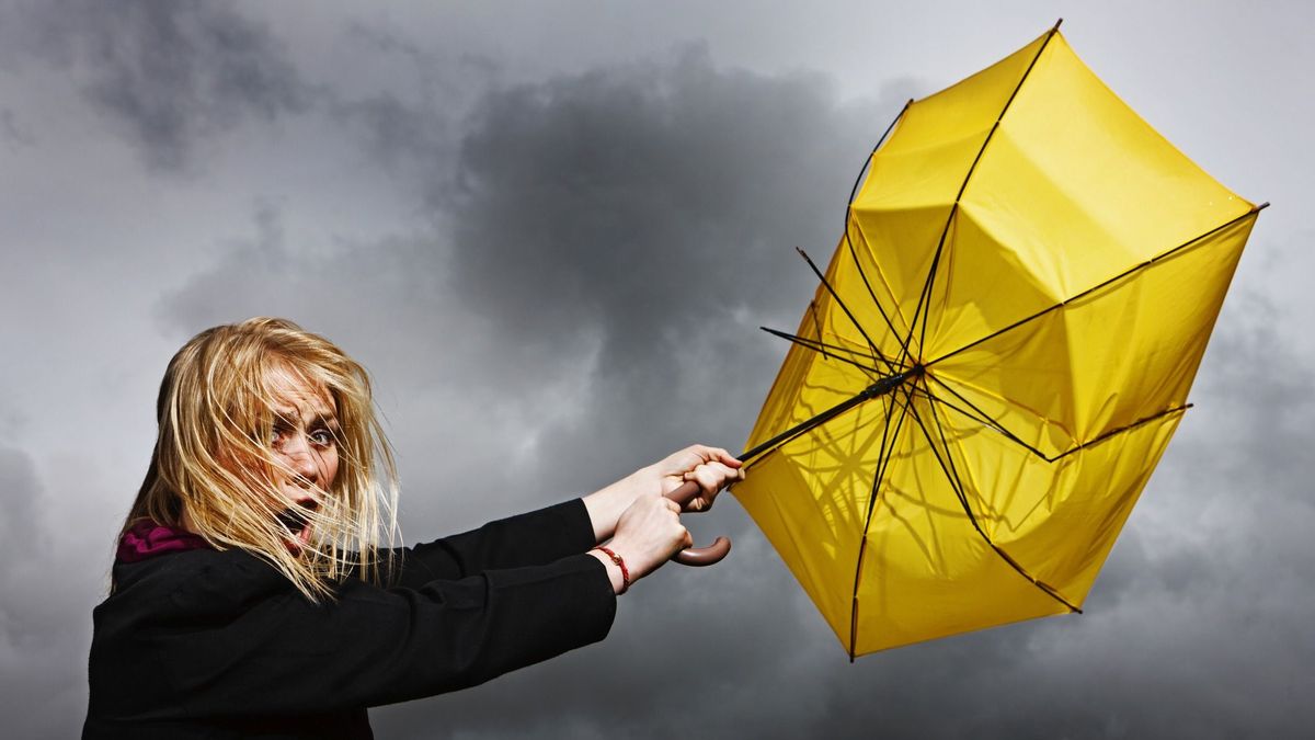 Szeles, esős péntekünk lesz