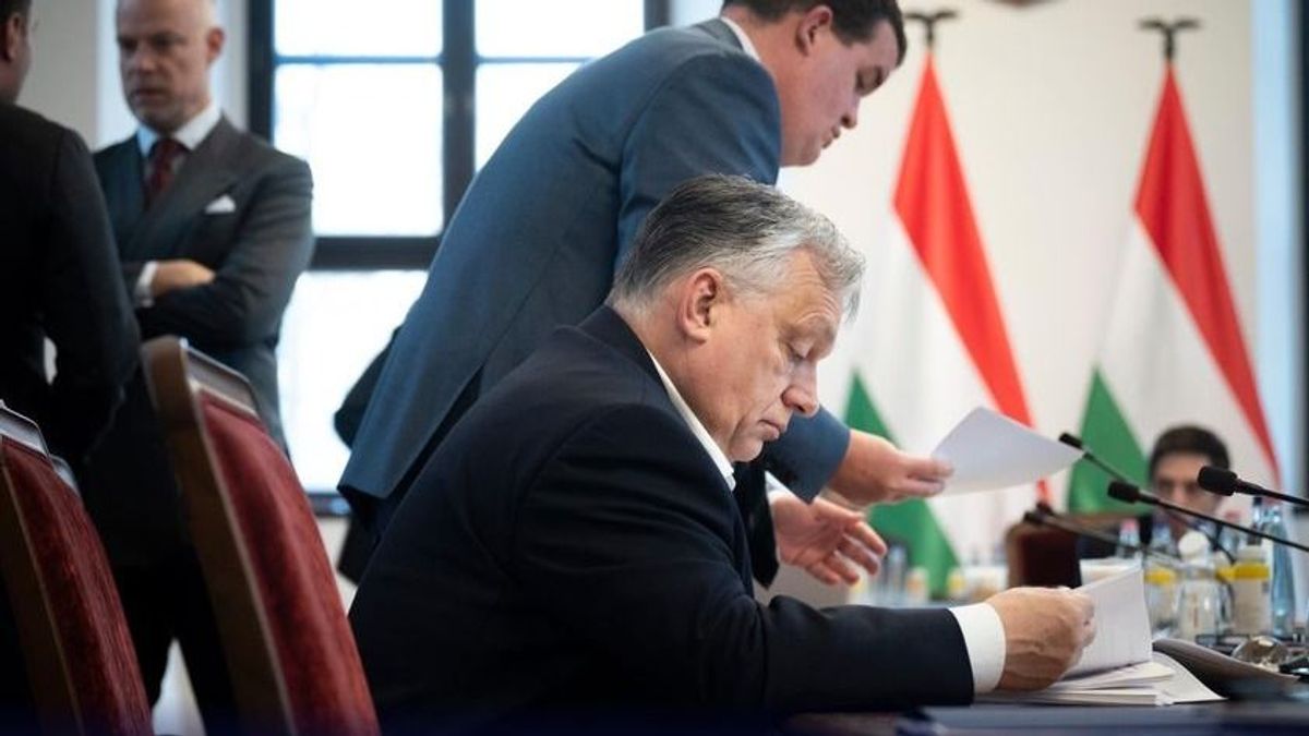 Orbán Viktor: munkában a kormány