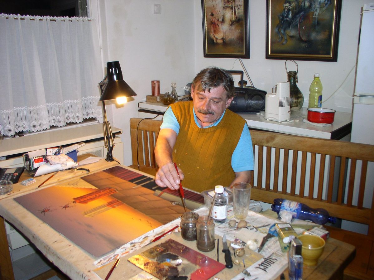 Munka közben m.Molnár István, egy 2007-ben készült felvételen, lesencetomaji otthonában, ami nyaranta alkotóbáborként is működött