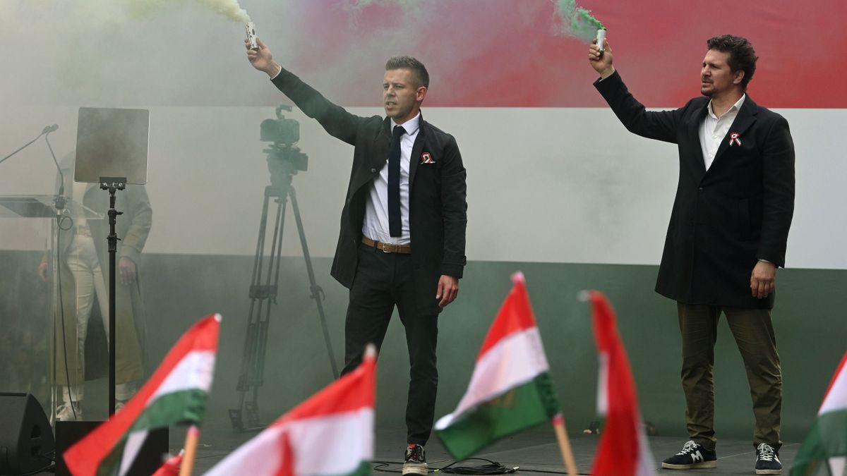 Bukott baloldali politikus támogatja Magyar Pétert