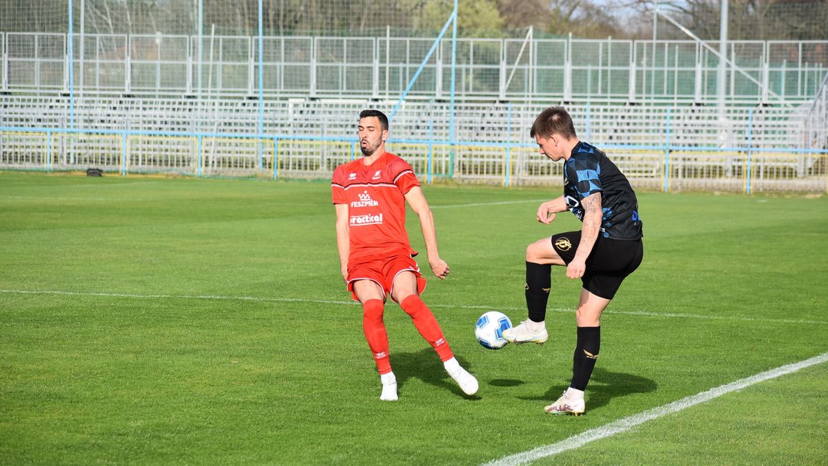 A hajrában bukta el a derbit a Veszprém
