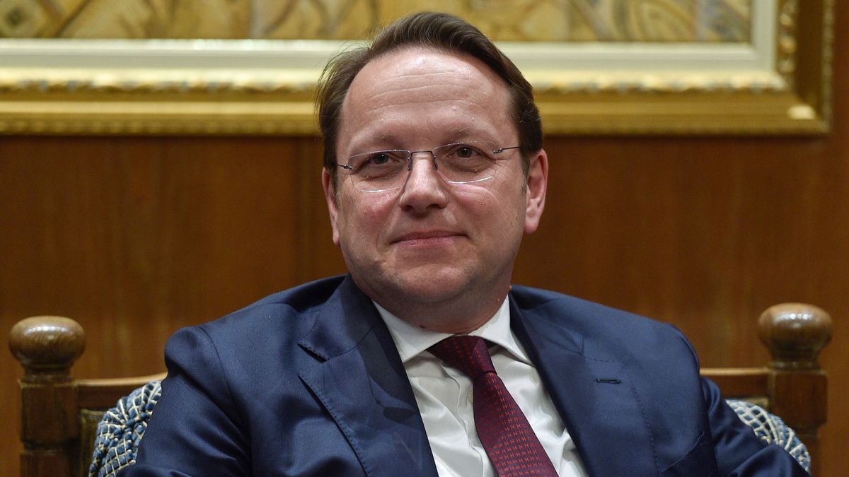Várhelyi Olivér: Közép-Európa csatlakozásával erősebb lett az EU