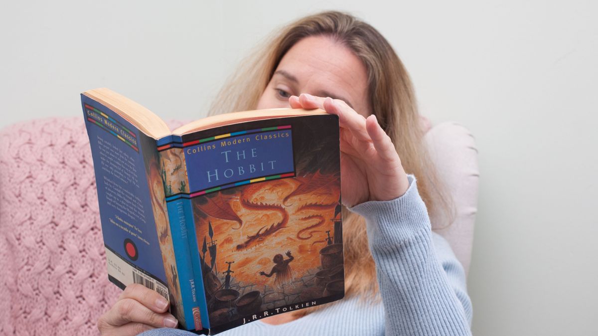 Tolkien-napot tart szombaton az Országos Idegennyelvű Könyvtár