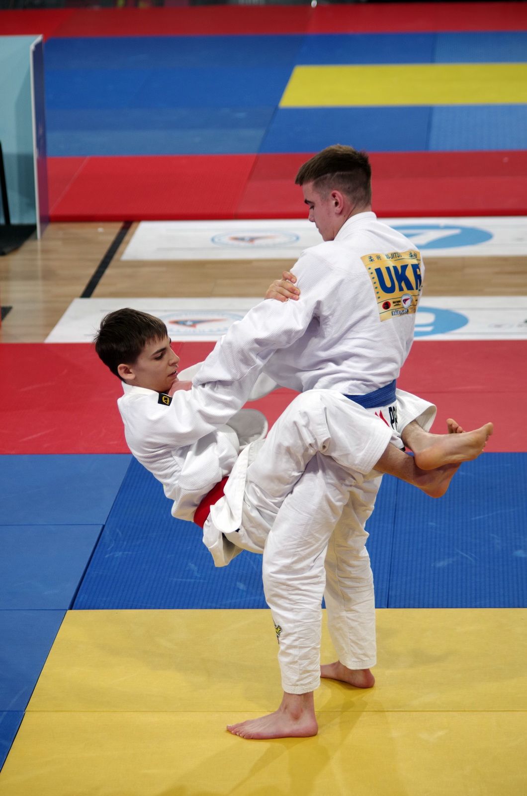 Sajcz Miksa Kálmán ötödik helyen végzett a romániai Pitesti arénájában rendezett ju-jitsu Ifjúsági Európa Bajnokságon