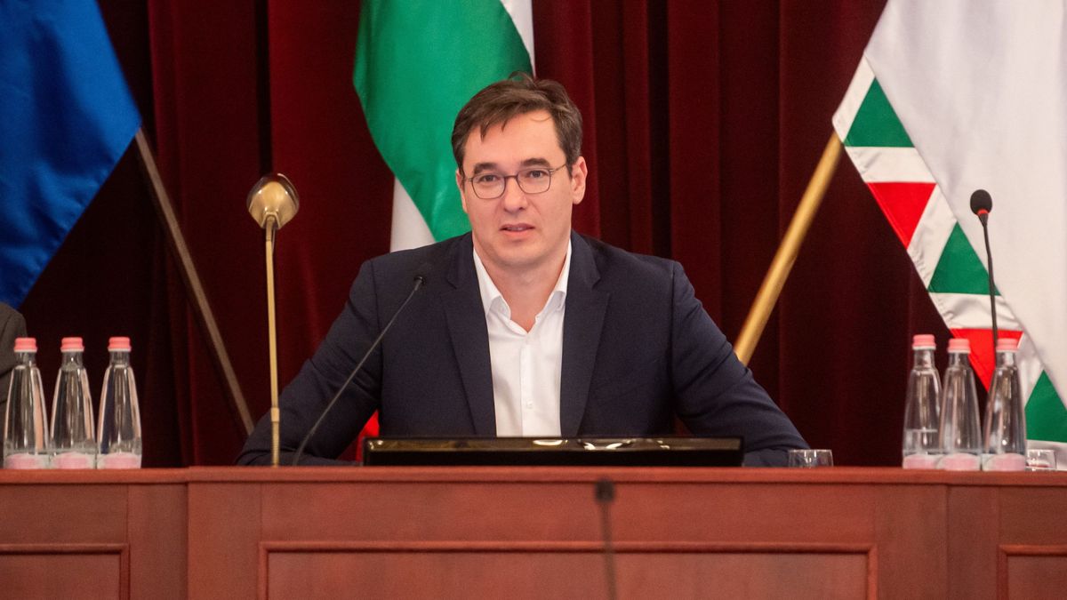 Karácsony csak ígérgetett, tétlenkedett, most nincs mivel kampányolnia