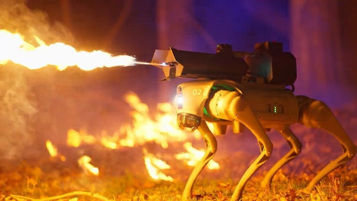 Bárki megveheti a lángszóró robotkutyát – és nem, ez nem elírás