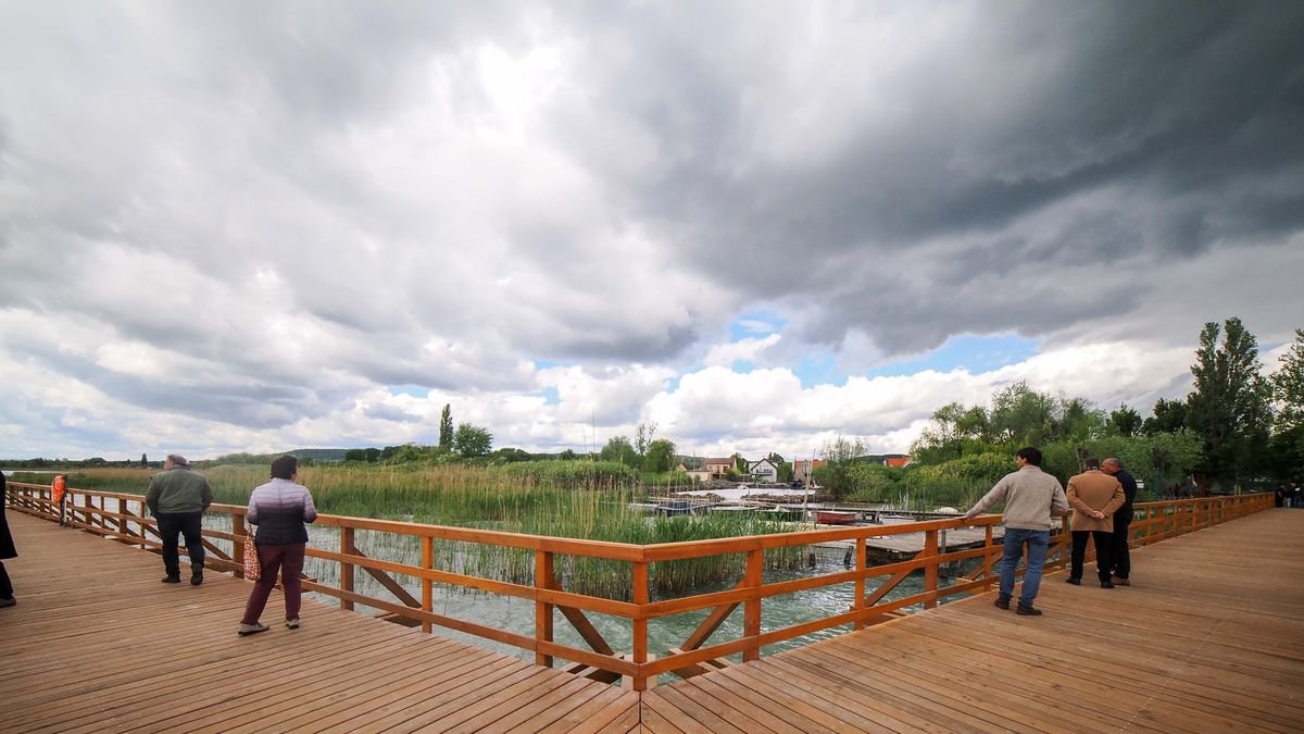 Mozgáskorlátozottak is megnézhetik a balatoni panorámát