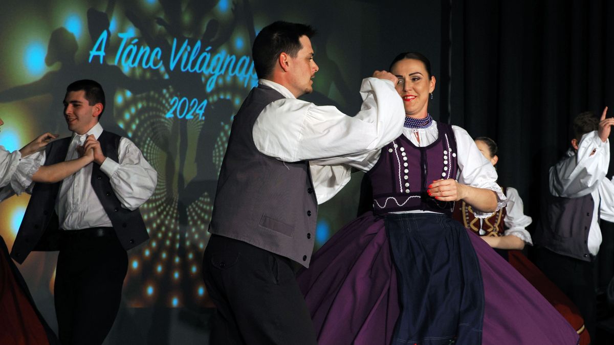 A táncot ünnepelték Tapolcán (képgaléria)