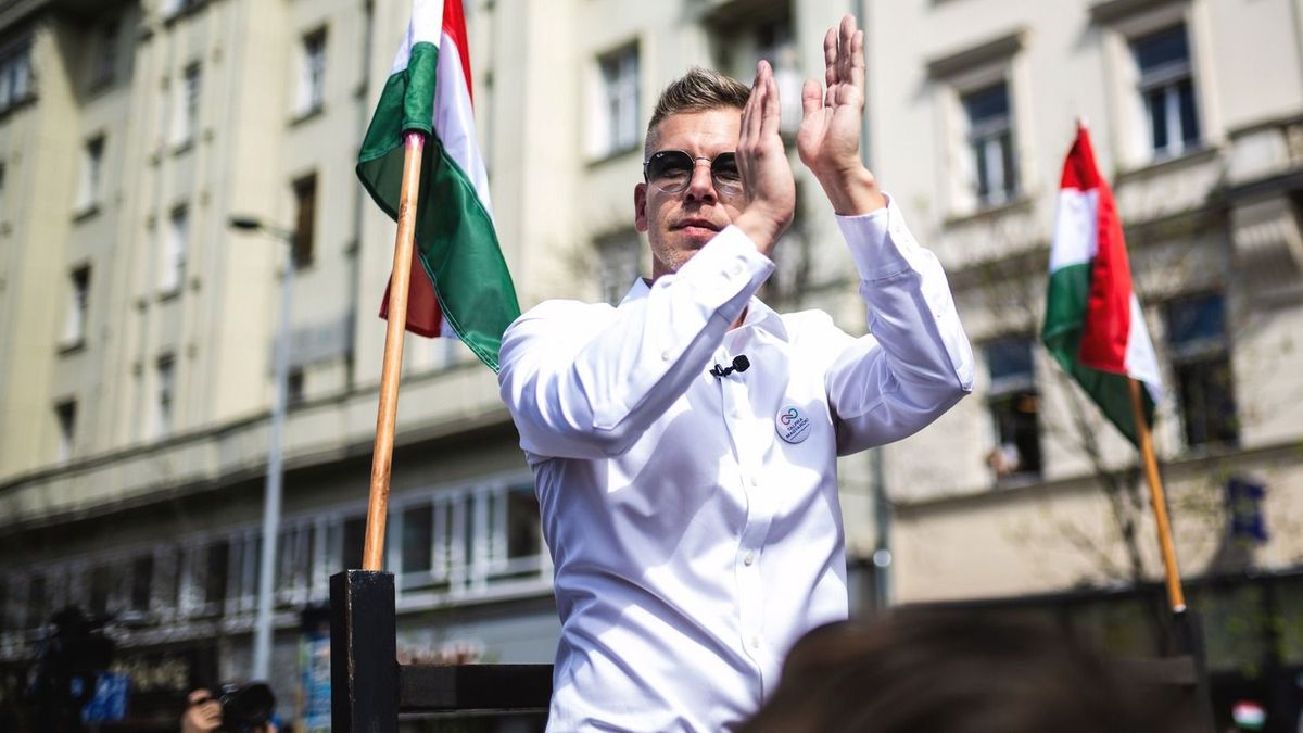 Magyar Péter mögött megjelent a Bajnai Gordon nevével fémjelzett datadatos csapat